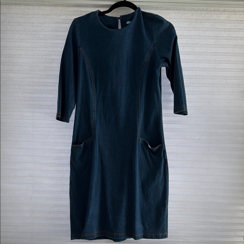J. McLaughlin Blue Sheath Dress Knee-Length 3/4 Sleeve